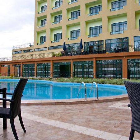 Gorillas Golf Hotel Kigali Exterior photo